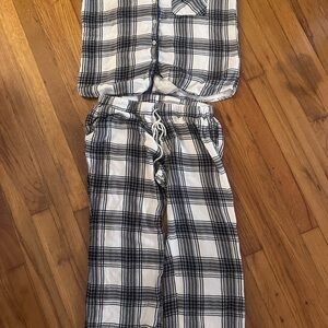 Plush Black and White Plaid Pajama Set